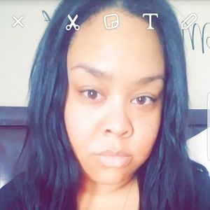 Meet your Posher, Lateena